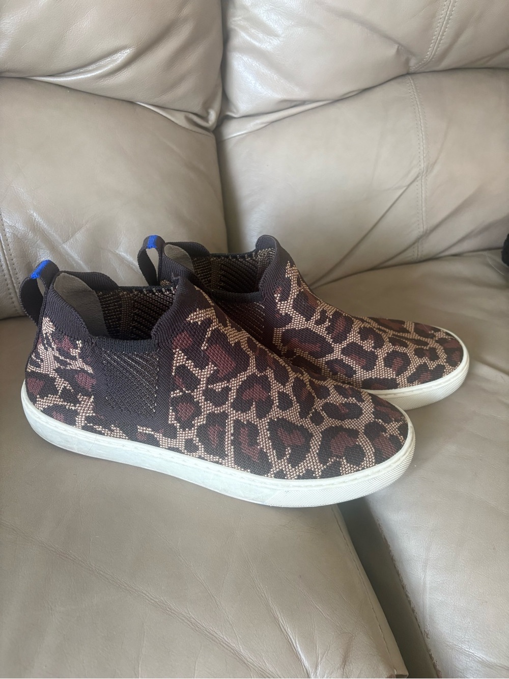 Rothy’s The Chelsea Wildcat Leopard Slip-On Sneakers Size 9.5